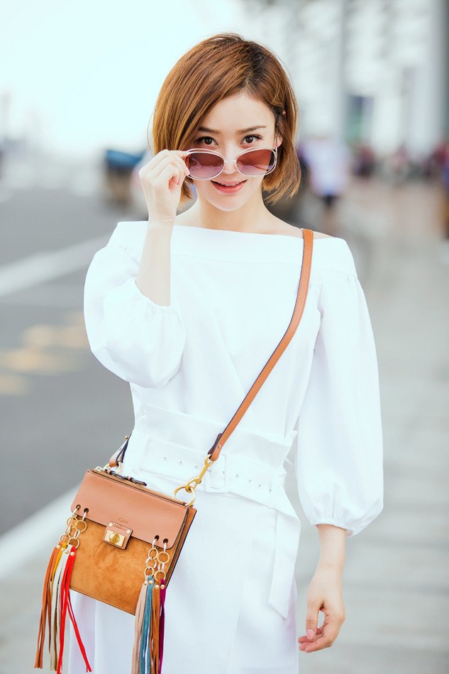 “袁姗姗滚出娱乐圈”是怎么回事?怎么炒起来的?