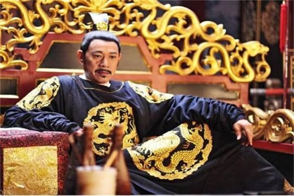 汉朝，唐朝，宋朝，明朝，清朝，哪个时期普通百姓的生活水准最高？