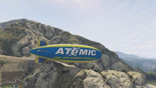 模拟遥控飞船怎么开飞艇呢?