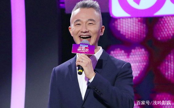 东方卫视主持人因何集体翻车?