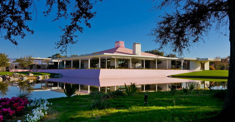 粉红深渊的基本信息