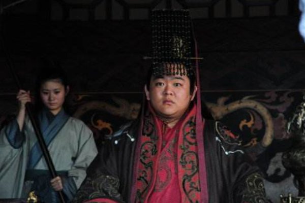 乐不思蜀的主人公是谁和谁