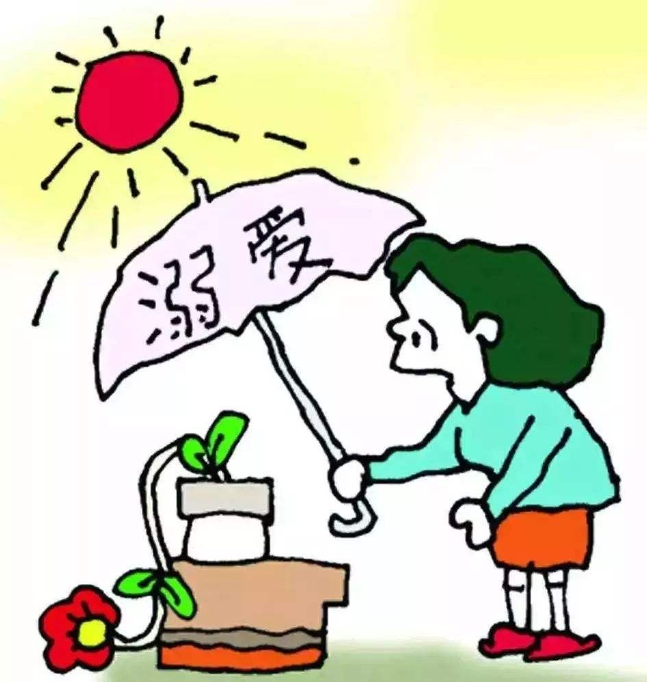 孩子躺地铁座上大叔提醒,却被家长怼出门被车撞!这样的家长能教好孩子吗?