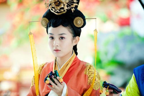 陆贞为什么能成为我国古代唯一女相？