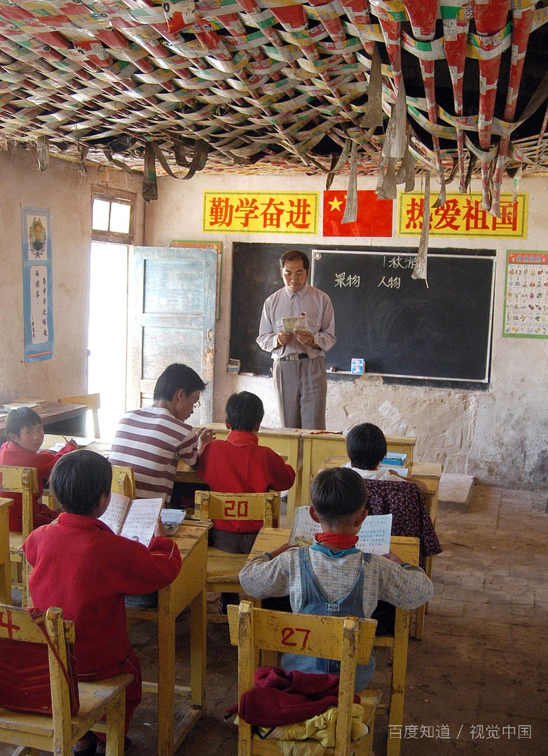 学校发现学生阳性还该不该停课？