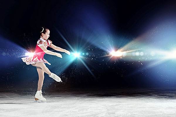 为什么欧洲单独举办花样滑冰锦标赛而其他四大洲联合举办？