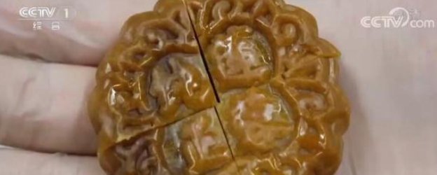 神舟十四号航天员在太空吃莲蓉馅月饼过中秋，月饼是什么时候带上太空的？