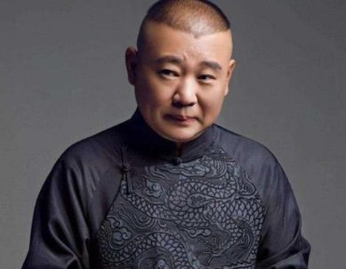 托妻献子戴志诚，称姜昆为“神”，娶侯耀文娇妻，如今为何挺老郭？