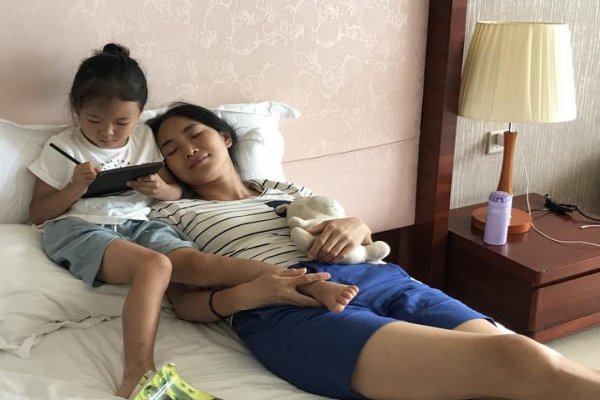 妈妈睡觉是什么样子的仿照二年级的课文