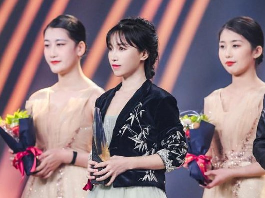 李子柒不担心被同质博主取代，她有自信的底气是什么？