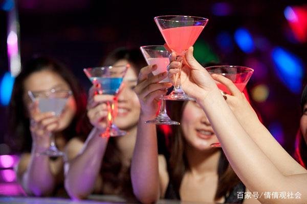 下班后妻子被拉去陪客户喝酒,结果出事了!丈夫该怎么做?