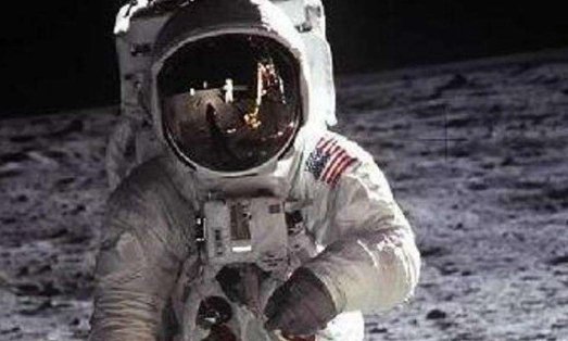 月球上的三眼女尸是怎样的？它的真相是什么？