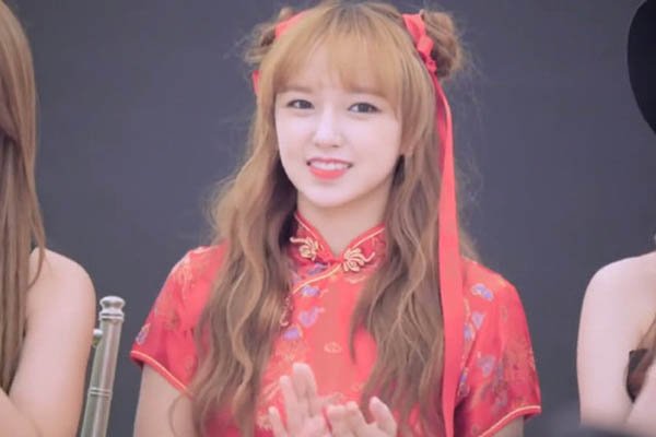 《青春有你2》lisa吸眼球，人间芭比还有谁?