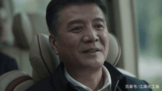 电视剧扫黑风暴中的终极反派究竟是谁？