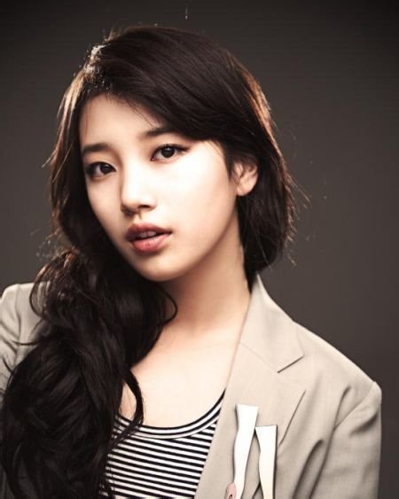 这个韩国女明星是谁？