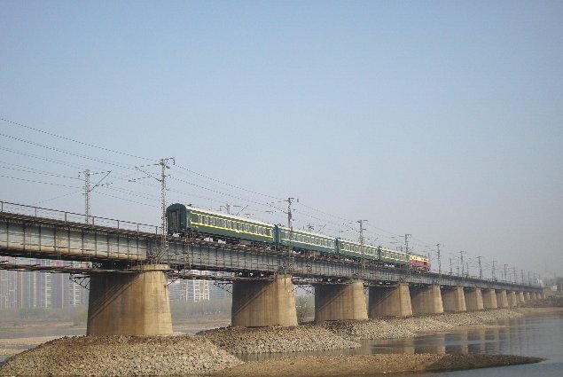 沈抚轻轨多长时间一趟？最迟一趟什么时间？