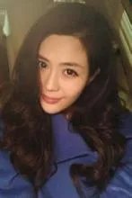 汤晶媚资料背景老公是谁三级禁照 谷智鑫汤晶媚什么关系婚纱照