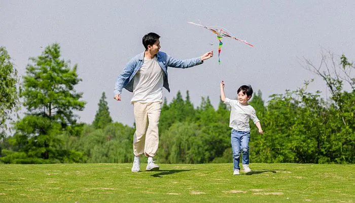 带金字旁的名字男孩 金字旁寓意好的男孩名字