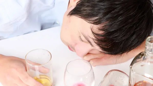 酒后头疼怎么办最快最有效