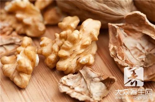 小核桃仁的功效和制作技巧