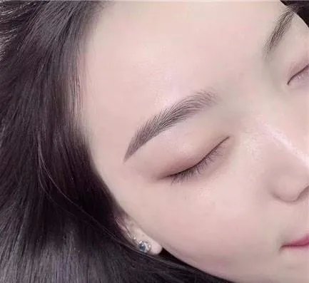 半永久化妆培训学费多少钱