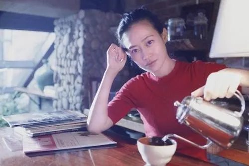 我不是药神刘思慧扮演者谭卓多大了人资料是80后吗老公是谁黑历史