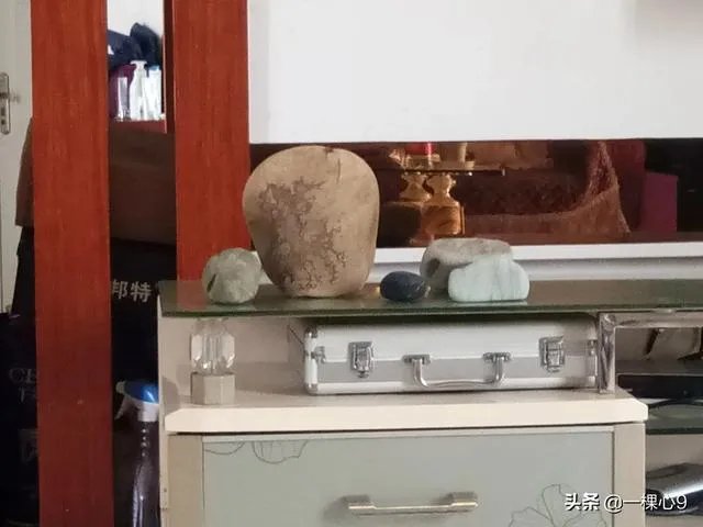怎样挑选新疆和田玉把件？