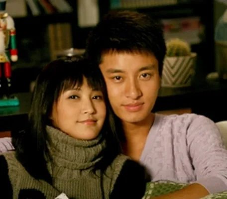 贾乃亮张歆艺吻戏曝光 两人戏中暧昧“传情”