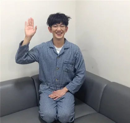 瑛太老婆是谁？ 夫妇携子甜蜜约会打破离婚传言