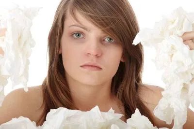 角膜病眼睛老红是什么原因