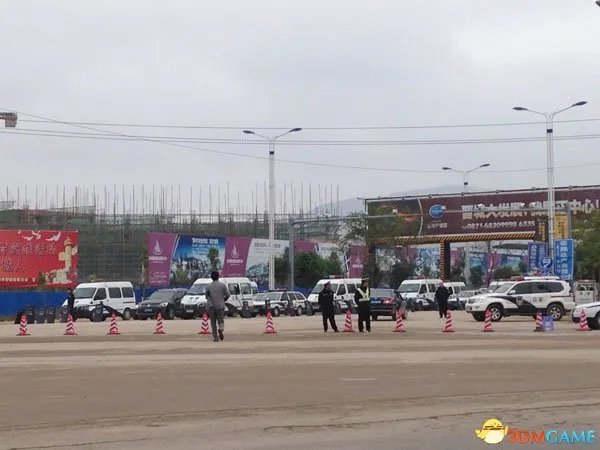 昆明晋宁征地惨案 上千施工人员与数百村民大冲突