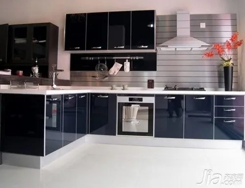 橱柜门板厂哪些好？顶级橱柜门板厂信息分享