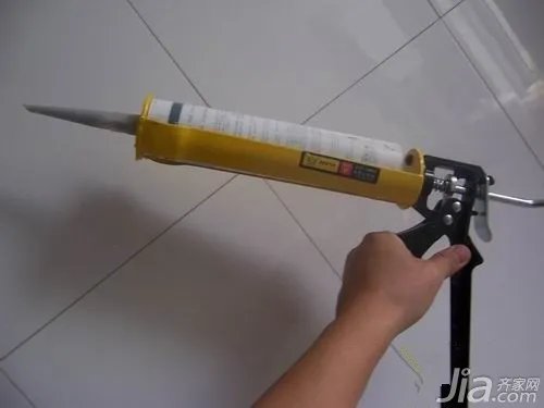 玻璃胶水施工技巧 玻璃胶水用途