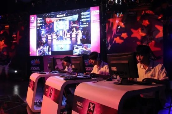 奇迹再现QQ炫舞隐王三次蝉联团队冠军