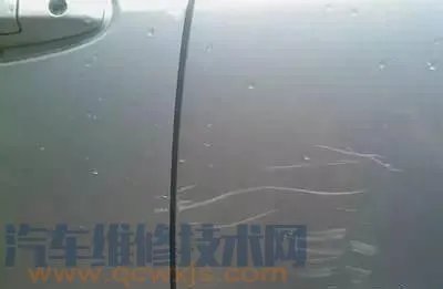 汽车底漆是什么颜色 怎么判断露底漆了(图解)