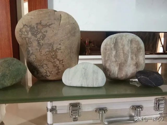 怎样挑选新疆和田玉把件？