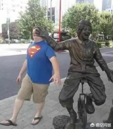 求超级搞笑的图片?