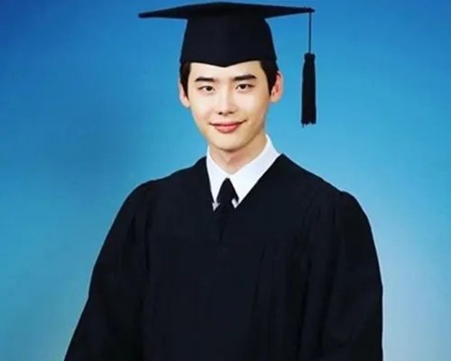 李钟硕快乐大本营图片曝光 敬请期待欧巴大爆料