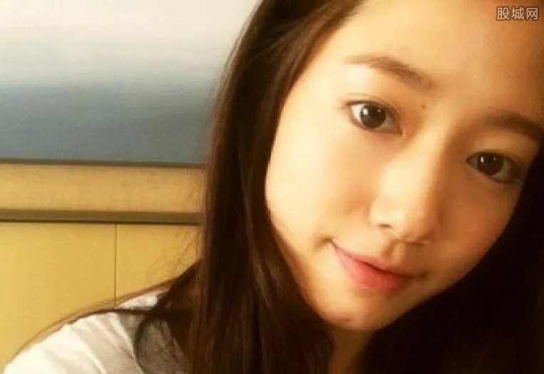 朴信惠整容了吗 素颜美少女朴信惠也整容了吗？