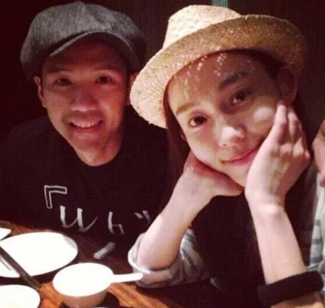 范玮琪和黑人的故事是怎样的 揭秘两人十年浪漫爱情长跑