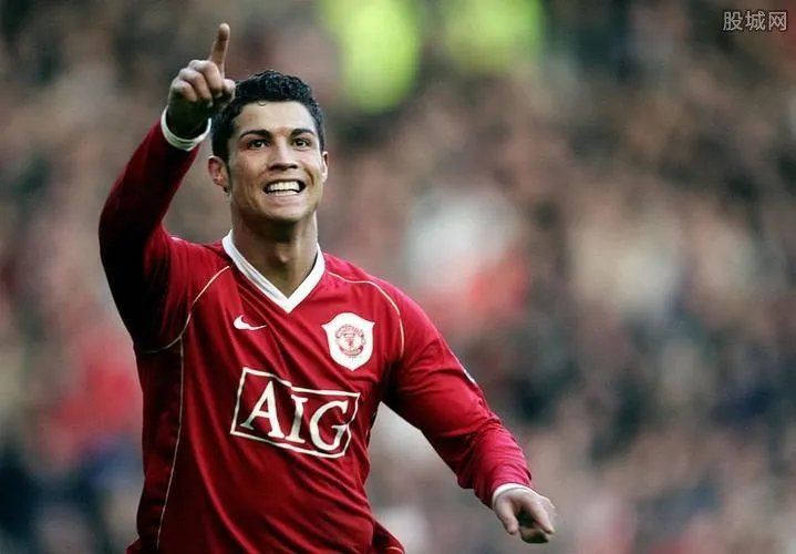 c罗是哪个球队的（曼联）
