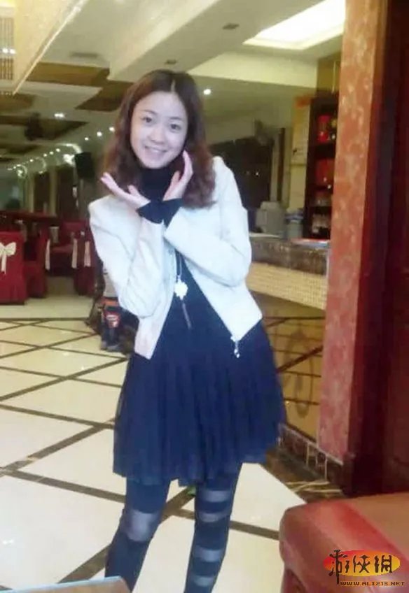 四川女神城管曝生活照：自爆微笑是执法必杀技