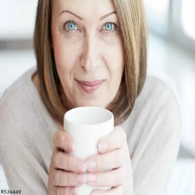 更年期的女人适合喝什么汤