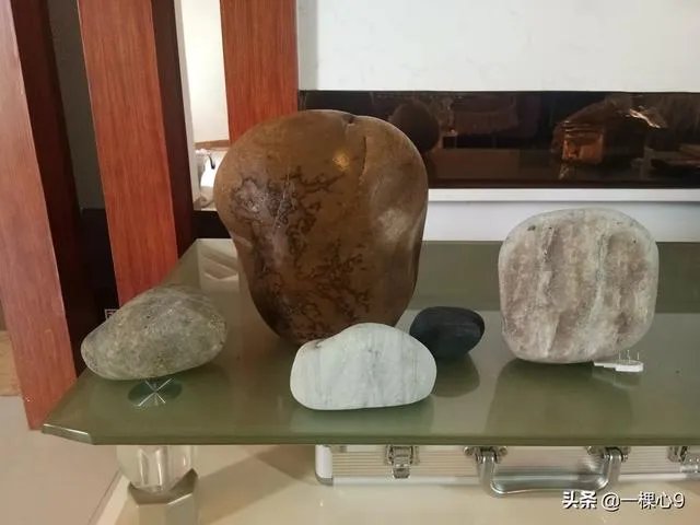 怎样挑选新疆和田玉把件？
