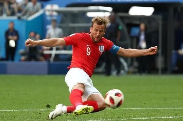 比利时对英格兰是几点