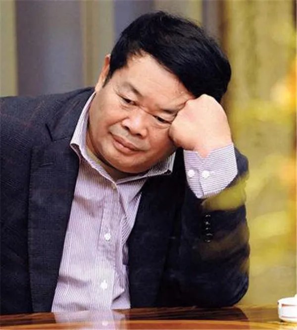 曹德旺女儿曹艳萍简历结婚照片 曹艳萍个人资料素颜照最新消息