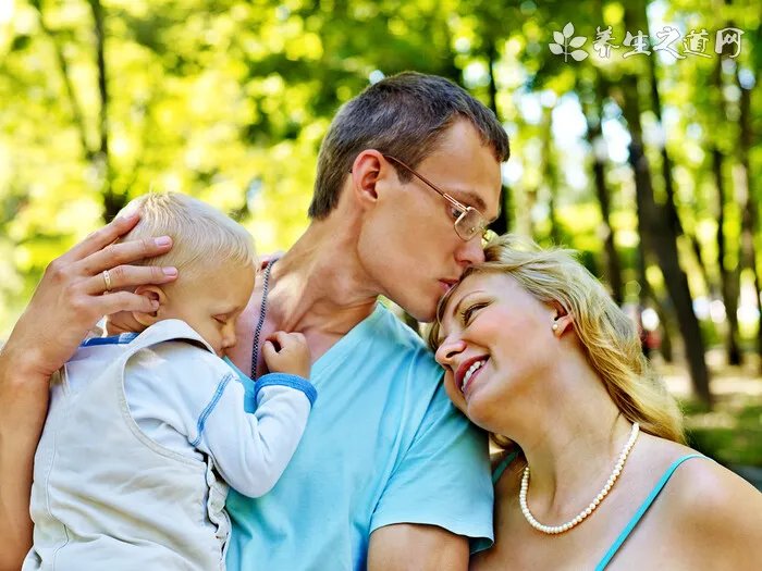 关于踏春的句子