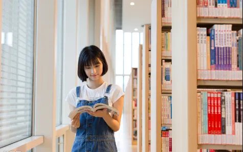 如何看待“学得好不如嫁得好”这个观点?