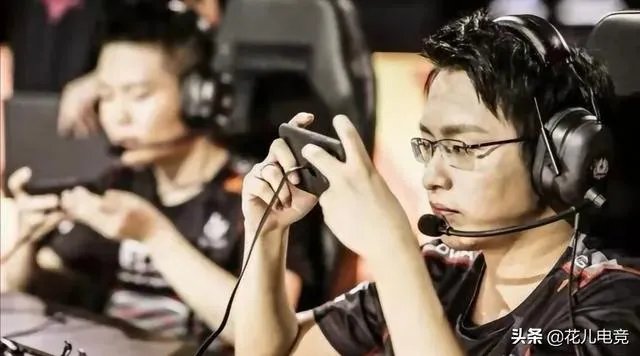 kpl吧知情人爆料：770冬冠杯后转型教练，久哲将离开Hero，无痕有望加盟TES，你怎么看？