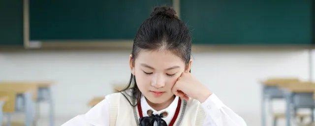 一夫当关的下一句是什么